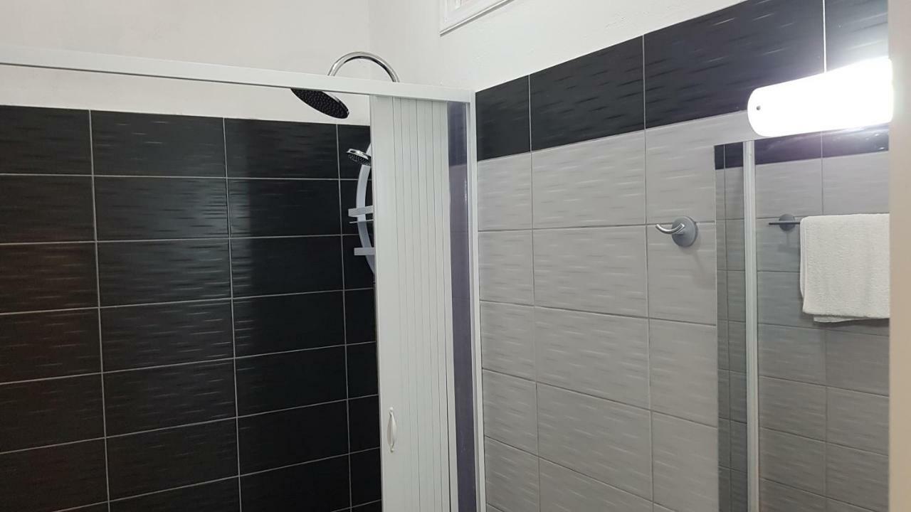 Elisavet Apts 卡沃斯 外观 照片